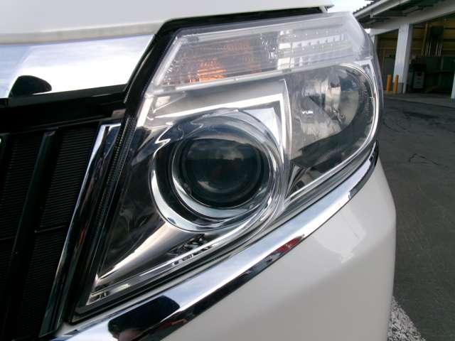 Toyota Esquire 10
