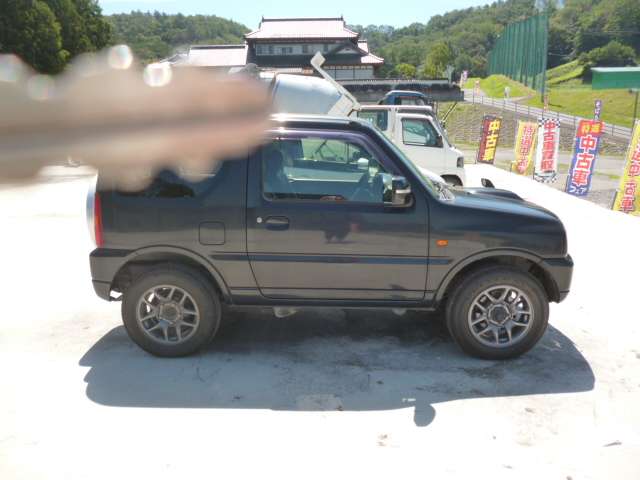 Suzuki Jimny 4