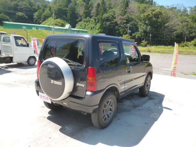 Suzuki Jimny 6