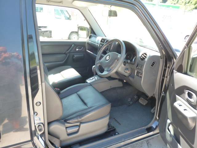 Suzuki Jimny 9