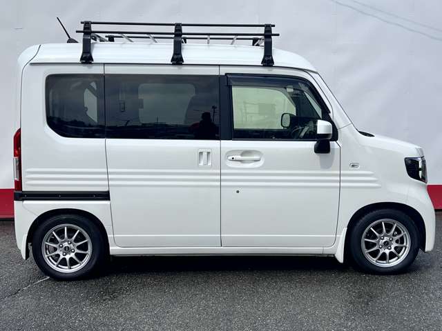Honda N-VAN 9