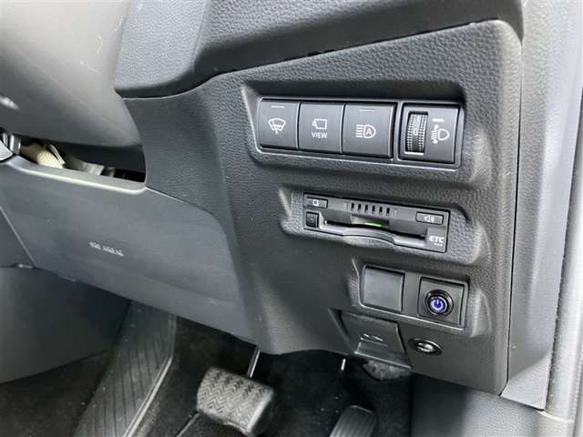 Toyota Corolla Cross 10