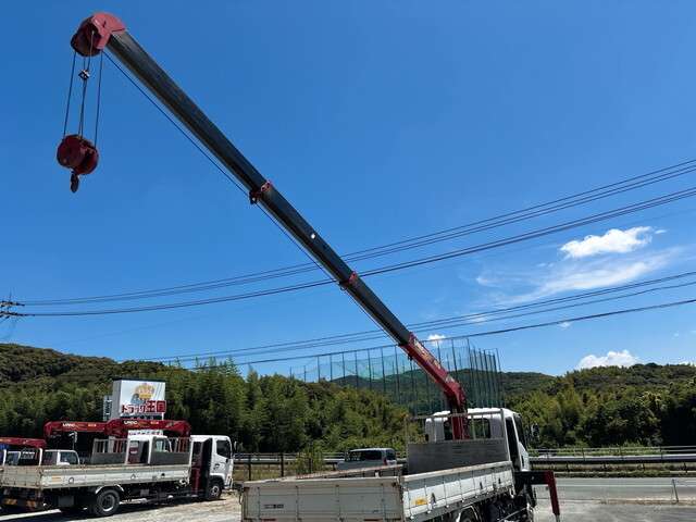 Isuzu Forward 11