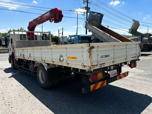 Isuzu Forward 2