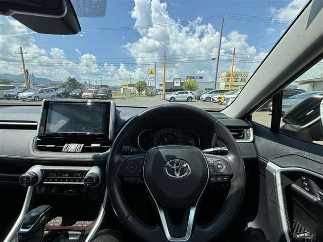 Toyota RAV4 12