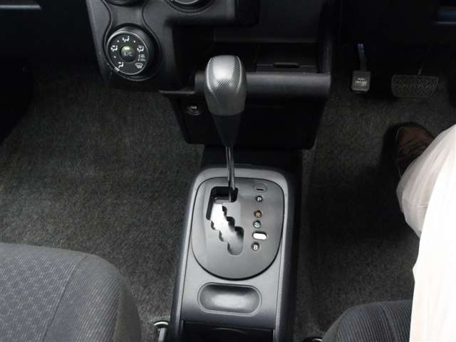 Toyota Probox Van 6
