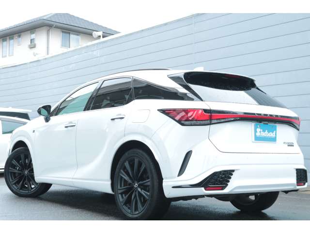 Lexus RX 8