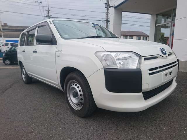 Toyota Succeed Van 10