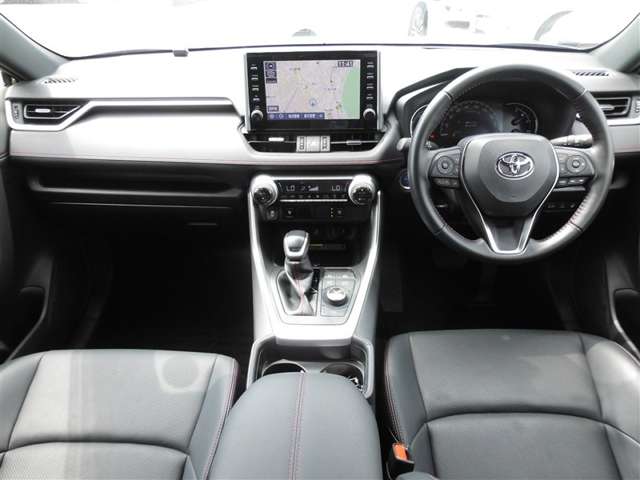 Toyota RAV4 PHV 10