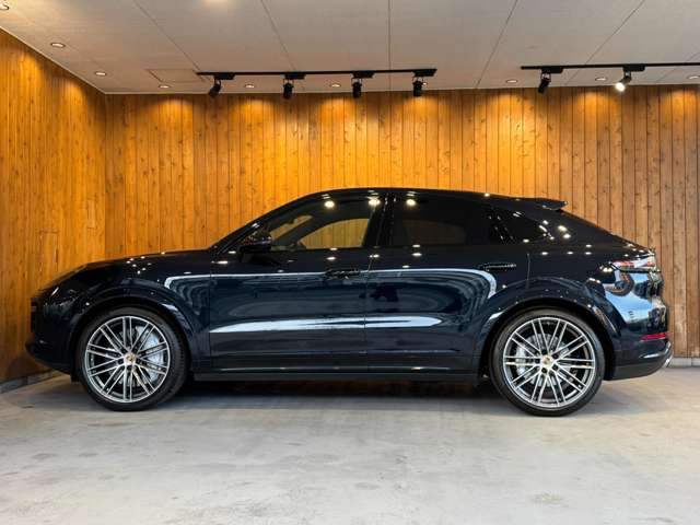 Porsche Cayenne Coupe 5