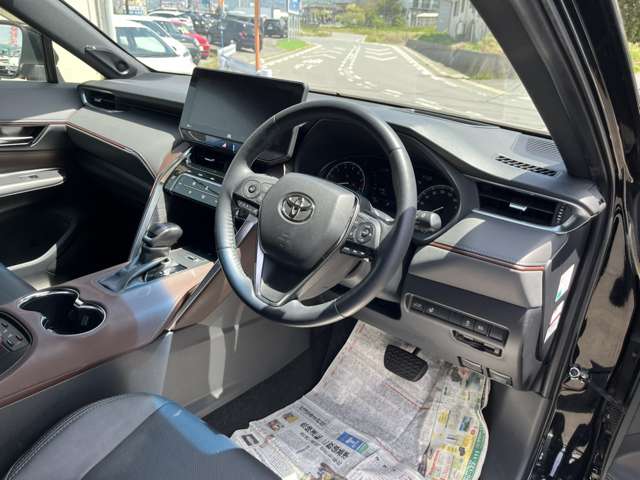 Toyota Harrier 8