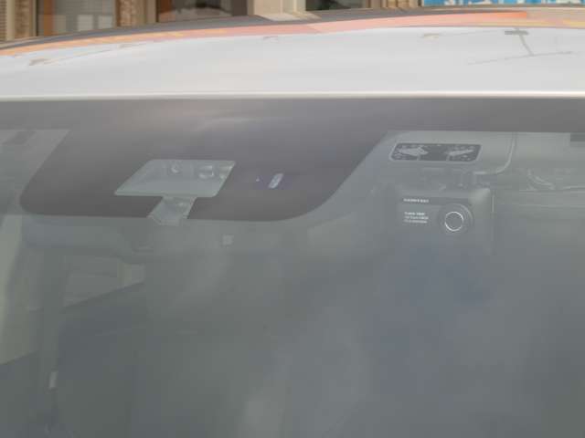 Mitsubishi Outlander PHEV 9