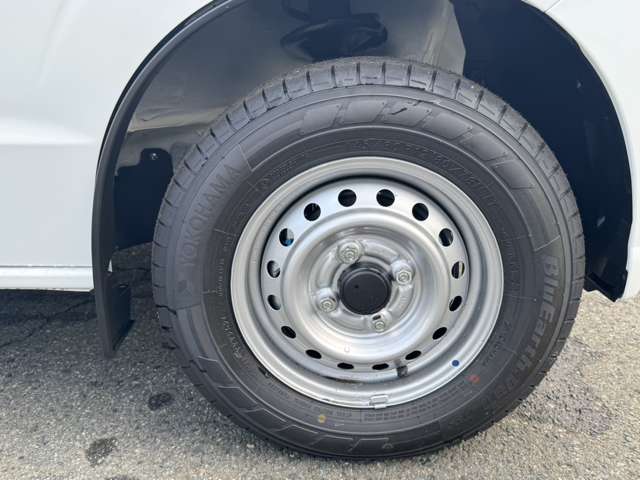 Nissan NV100 Clipper 4