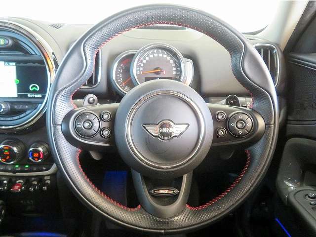 MINI Crossover 5