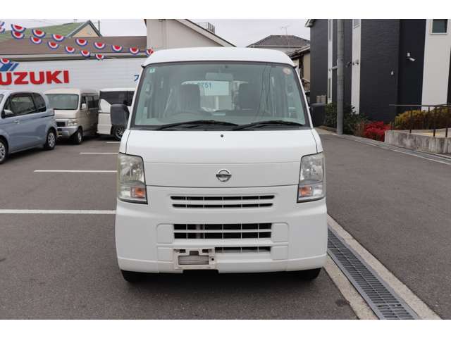 Nissan NV100 Clipper 3