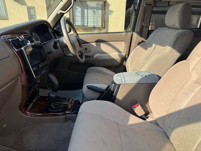 Toyota Hilux Surf 9