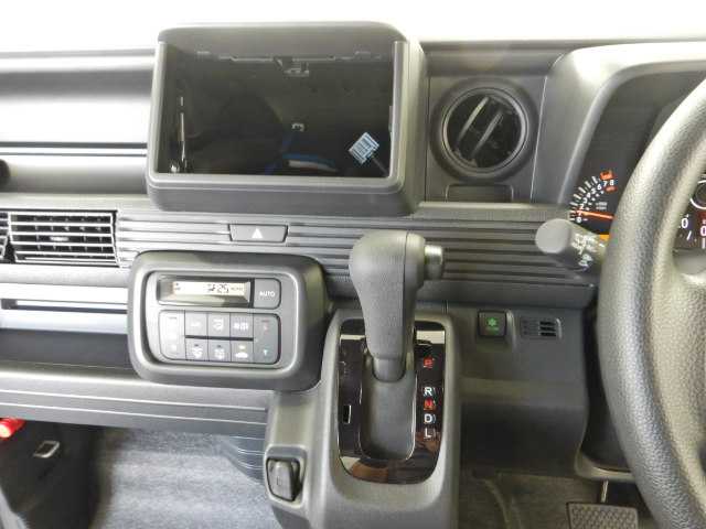 Honda N-VAN 7