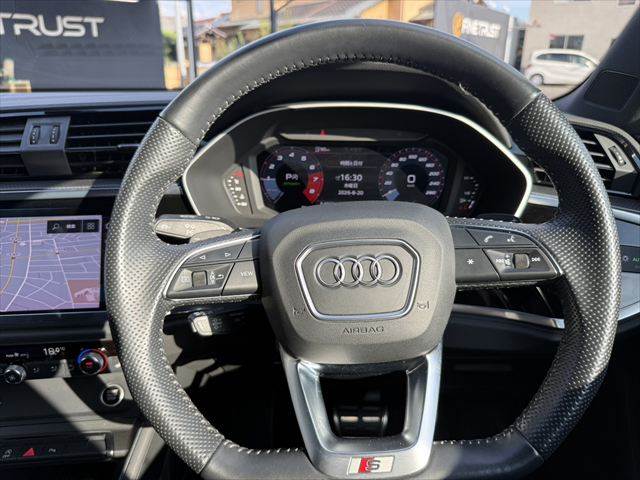 Audi Q3 Sportback 10