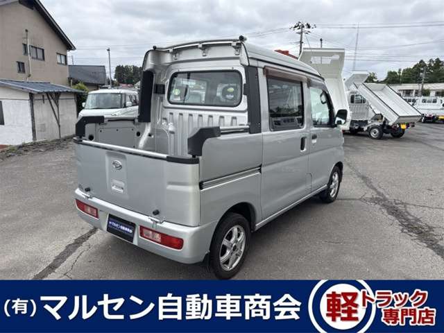 Daihatsu Hijet Deck Van 6