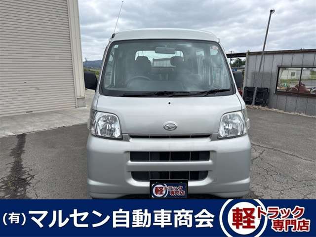 Daihatsu Hijet Deck Van 9