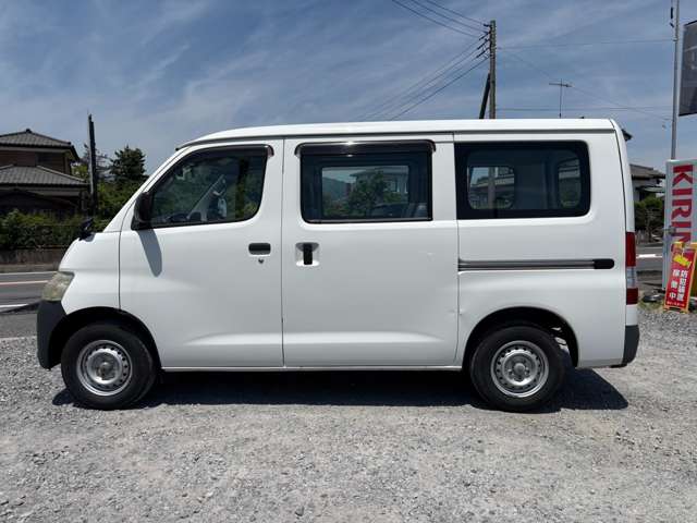 Toyota Town Ace Van 8
