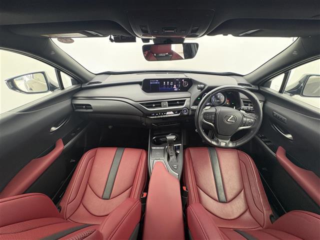 Lexus UX 4