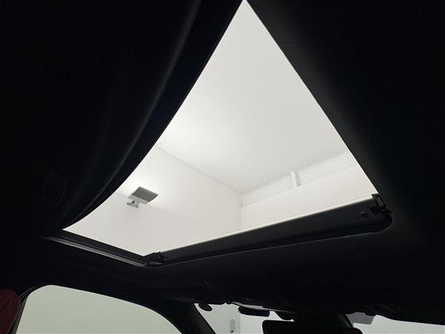 Lexus UX 5