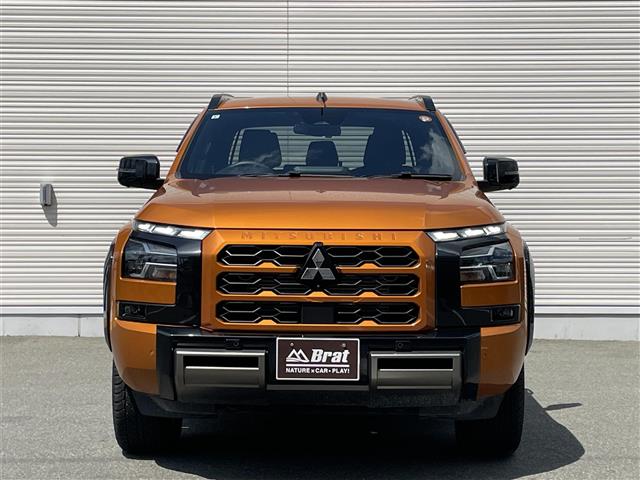 Mitsubishi Triton 4