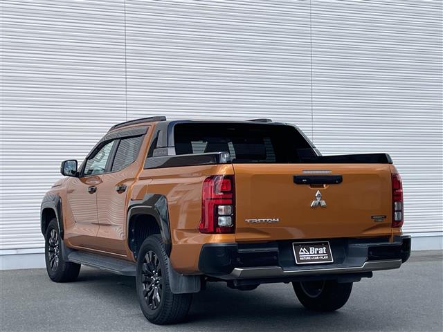 Mitsubishi Triton 7