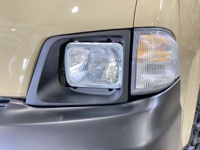 Nissan Vanette 7