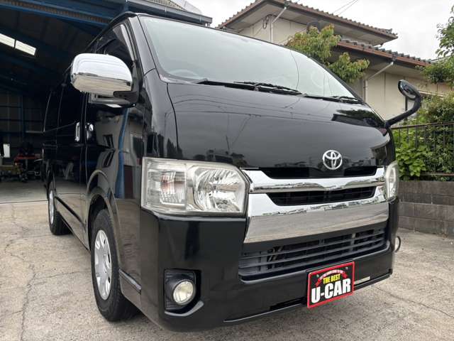 Toyota Hiace Van 2