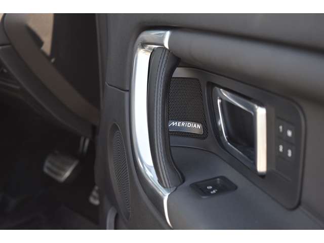 Land Rover Discovery Sport 11