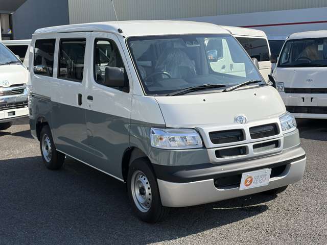 Toyota Town Ace Van 6