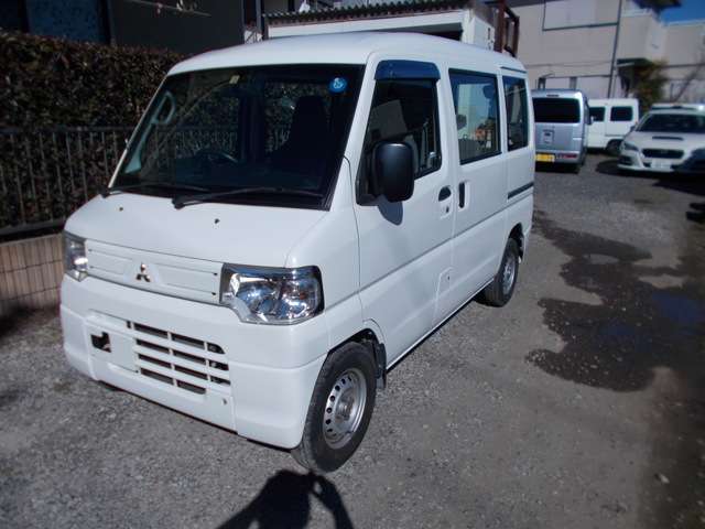 Mitsubishi Minicab Van 3
