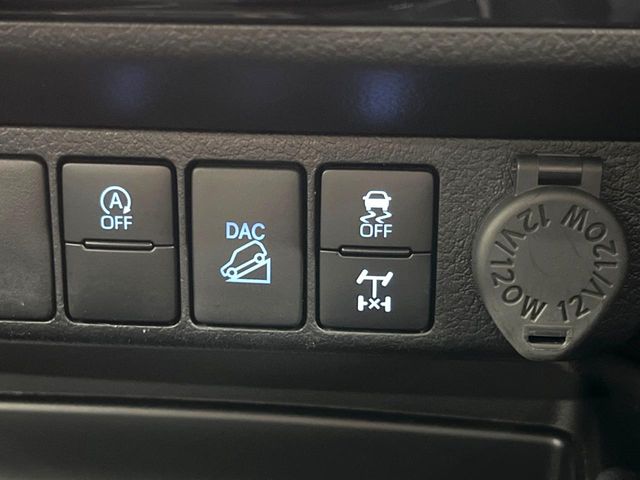 Toyota Hilux 6