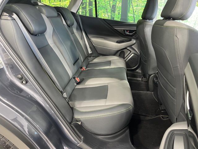 Subaru Legacy Outback 10