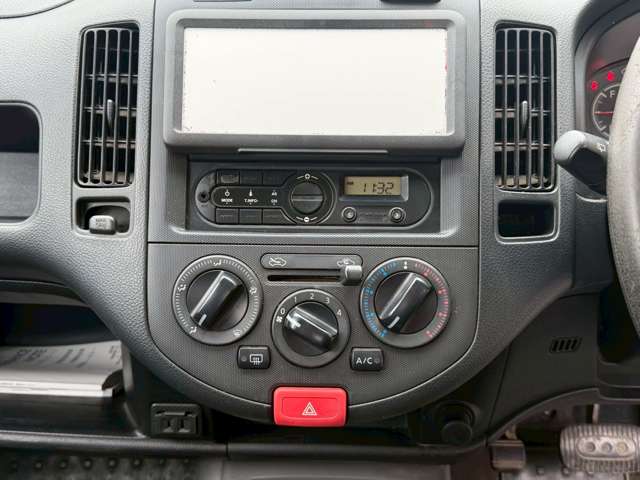 Mazda Familia Van 11