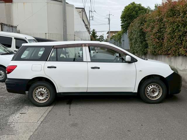 Mazda Familia Van 4