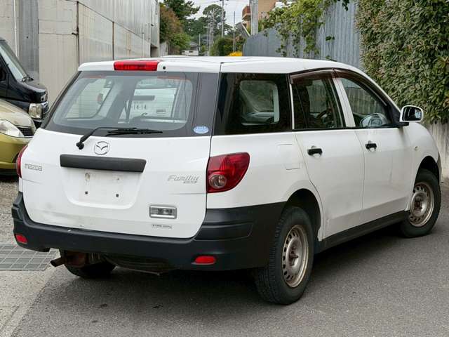 Mazda Familia Van 8