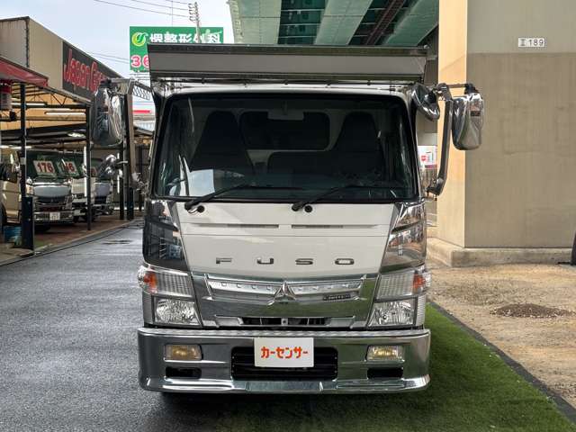 Mitsubishi Fuso Canter 2