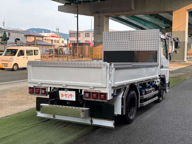 Mitsubishi Fuso Canter 6