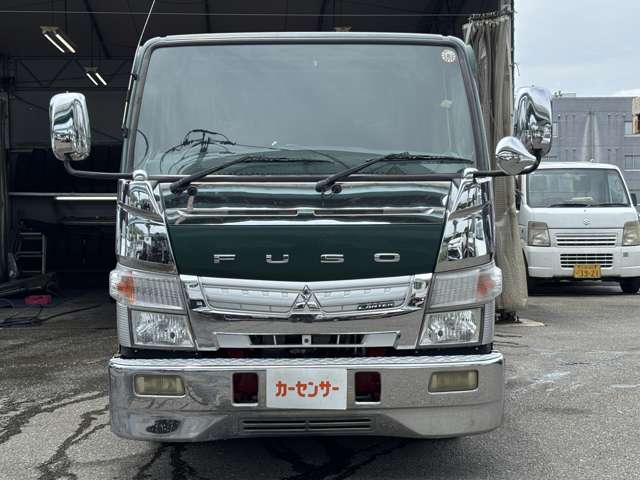 Mitsubishi Fuso Canter 2