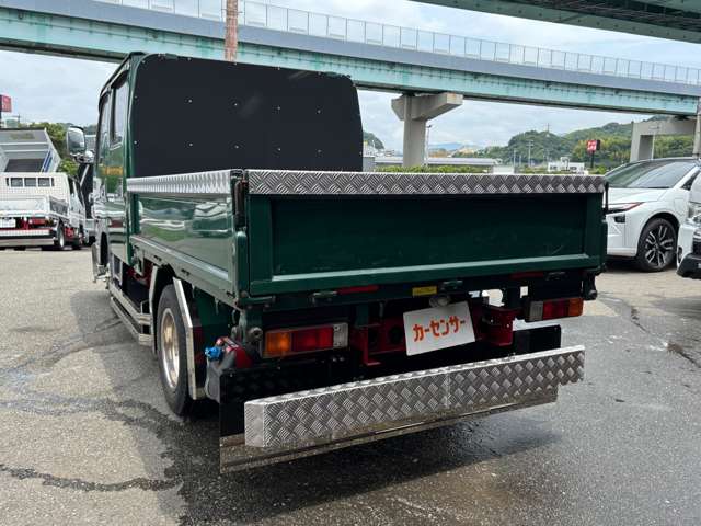 Mitsubishi Fuso Canter 8