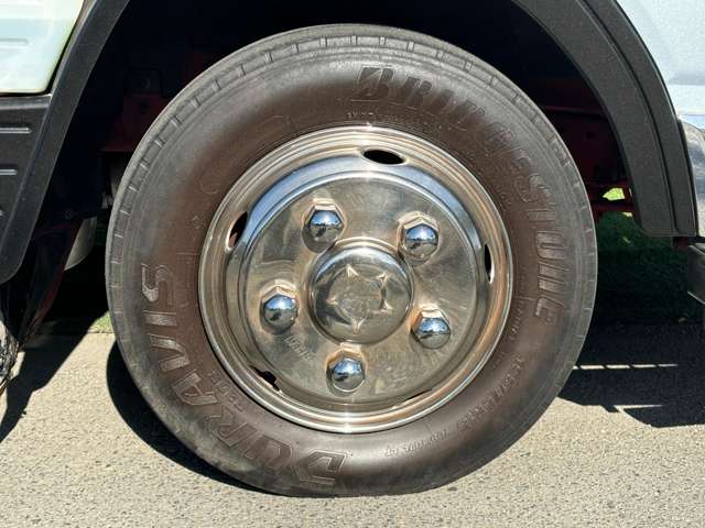 Mitsubishi Fuso Canter 12