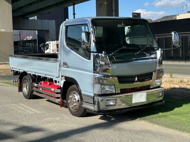 Mitsubishi Fuso Canter 3