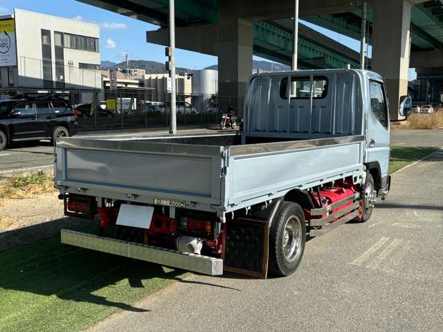 Mitsubishi Fuso Canter 6