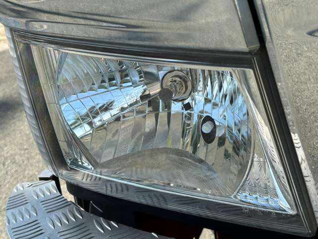 Mitsubishi Fuso Canter 10