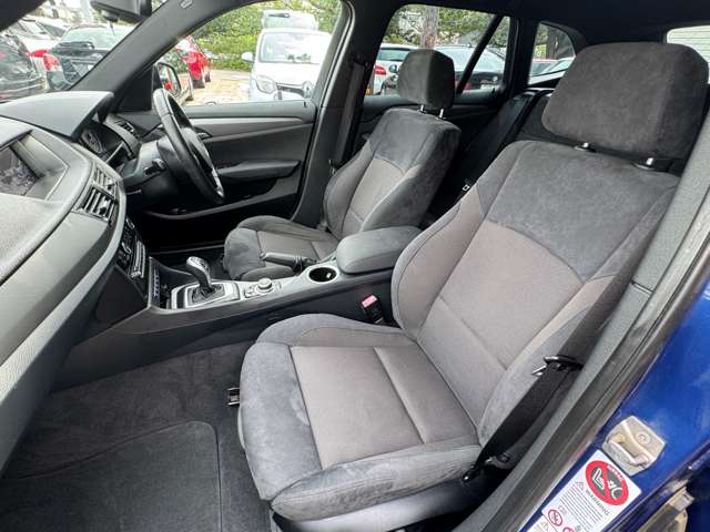 BMW X1 12