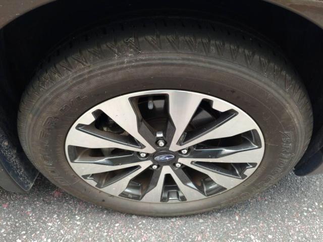 Subaru Legacy Outback 10