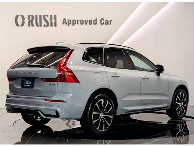 Volvo XC60 4